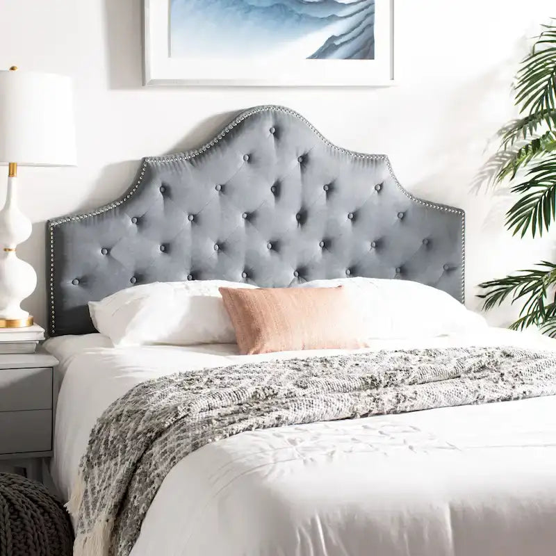 SAFAVIEH Brianna Taupe Linen Upholstered Tufted Headboard - Silver Nailhead (Queen)
