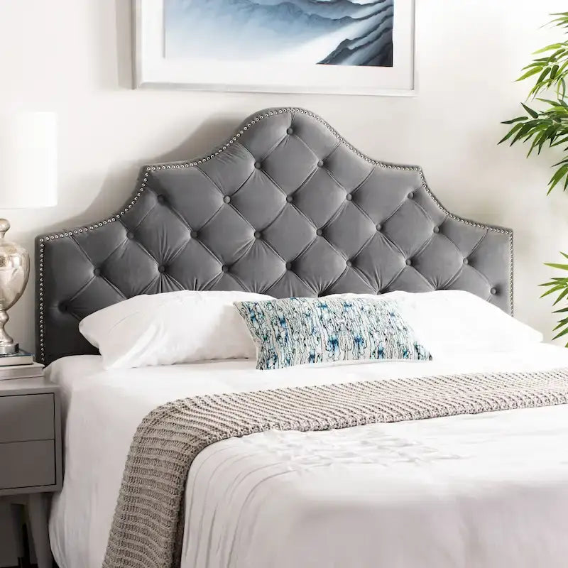 SAFAVIEH Brianna Taupe Linen Upholstered Tufted Headboard - Silver Nailhead (Queen)