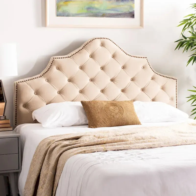 SAFAVIEH Brianna Taupe Linen Upholstered Tufted Headboard - Silver Nailhead (Queen)