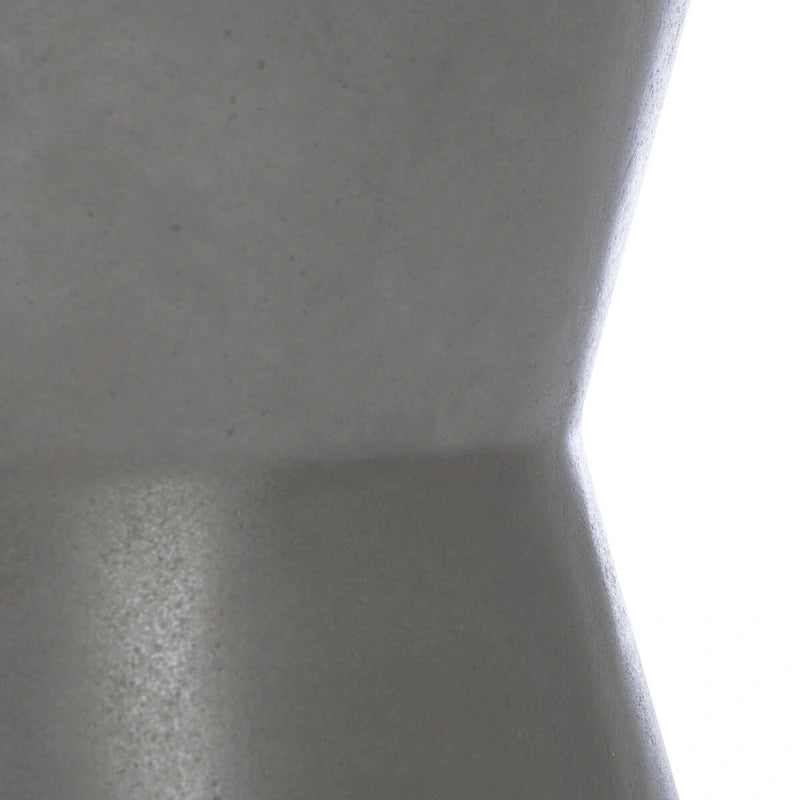 SAFAVIEH Cheul Concrete Indoor/ Outdoor Accent Table - 12.2 x 12.2 x 17.3 - 12Wx12Dx17H